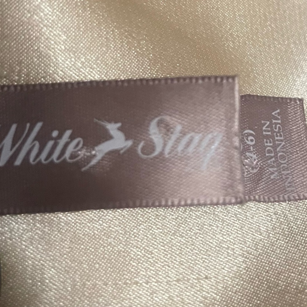 White Stag Cream Sleeveless Zip-Front Vest Size S 4-6 - Picture 8 of 10